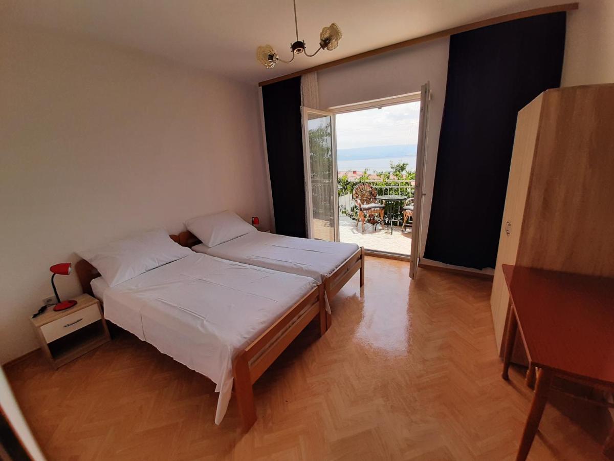 Apartments Tina Omiš Exterior foto