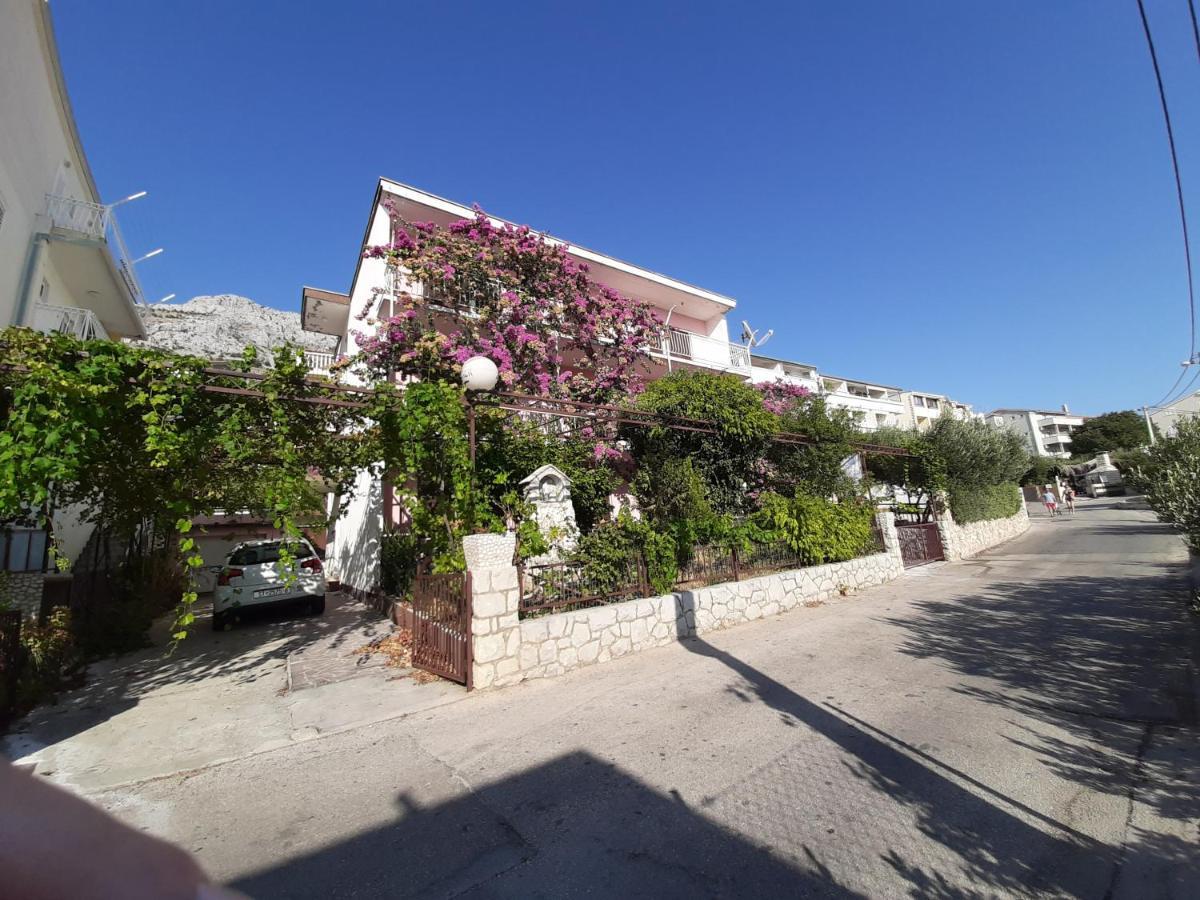 Apartments Tina Omiš Exterior foto